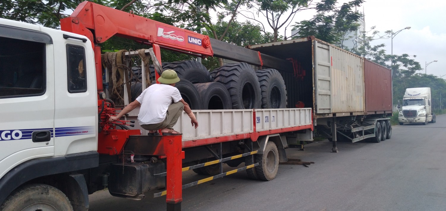 Lốp máy xúc lật 17.5-25; 23.5-25, lốp xe lu thảm Asphal 13/80-20